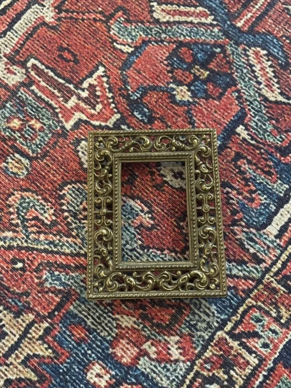 Vintage Ornate Gold Tone Picture Frame Pierced Scrollwork 4.25x5.5” Decorative